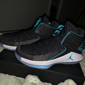 Air Jordon XXXII men’s size 8.